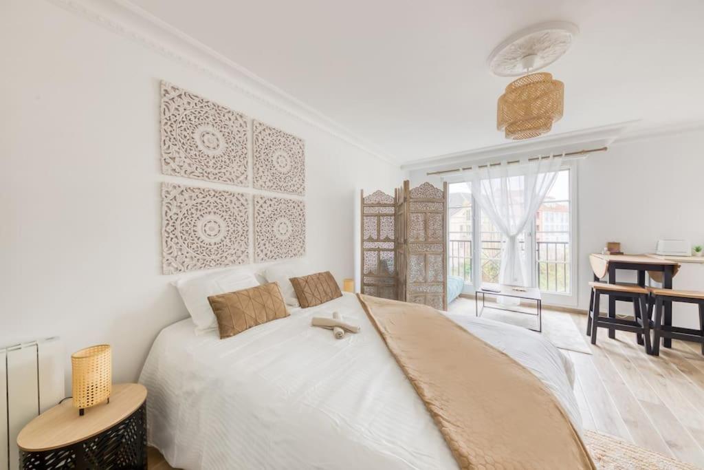 Studio Vue Direct Sur Le Port De Cergy, Parking Prive Gratuit Εξωτερικό φωτογραφία